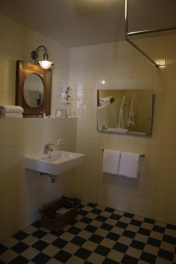 Herberg De Brabantse Kluis Aarle-Rixtel Esterno foto